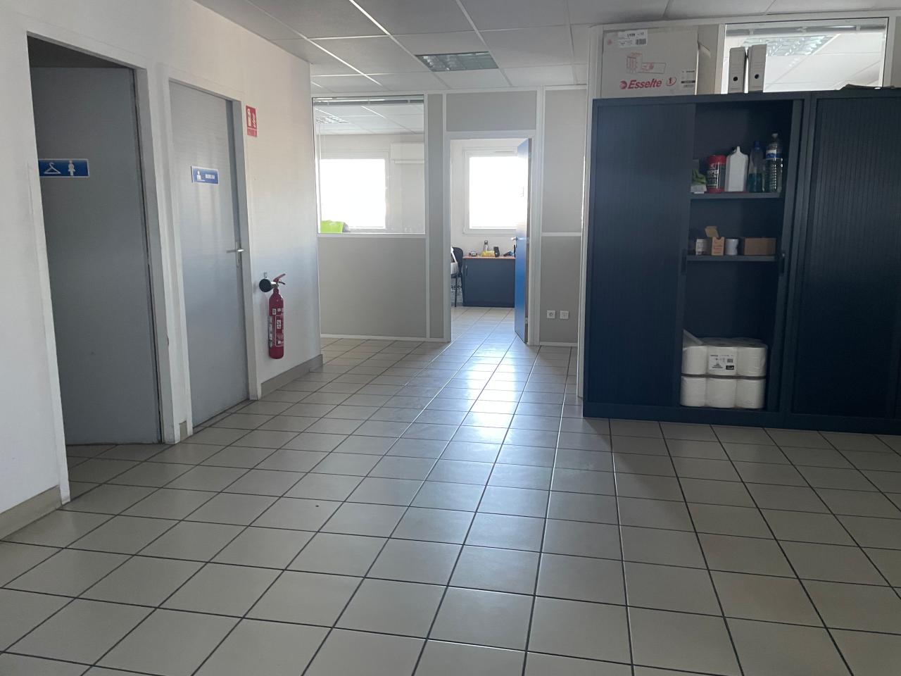 Local d'activité Saint-Laurent-de-Mure 3461m² Location local d'activité Saint-Laurent-de-Mure Rhône OLACT2425783 9